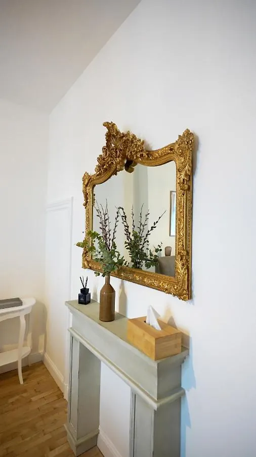 Hotel De Maitre De Vaughan Brussels Bed & Breakfast